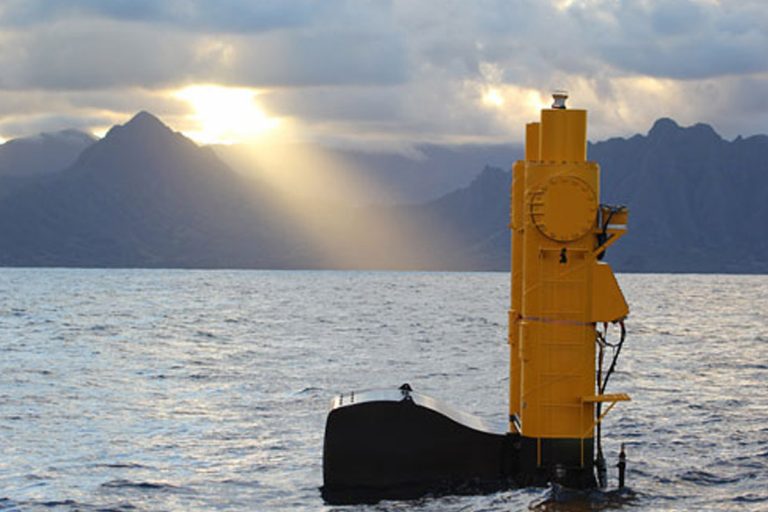 20150807_Project_NZEngineeringFirmRidingCrestWaveEnergy_INDEV azura-wave-device-ehlgroup