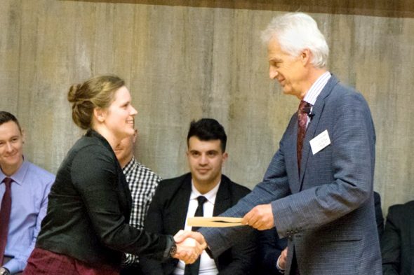 20151123_News_HERAproudToAwardEngineeringStudents_HERA maxine-aldred-aut-award