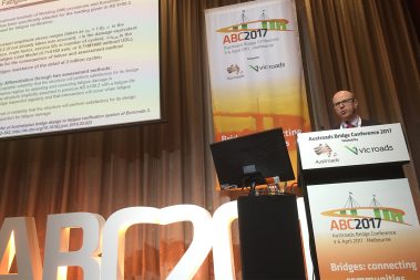 stepphen-hicks-presents-at-abc2017