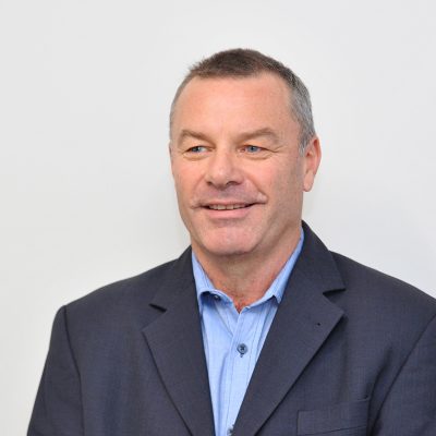 Robert Ryan robert-ryan-staff