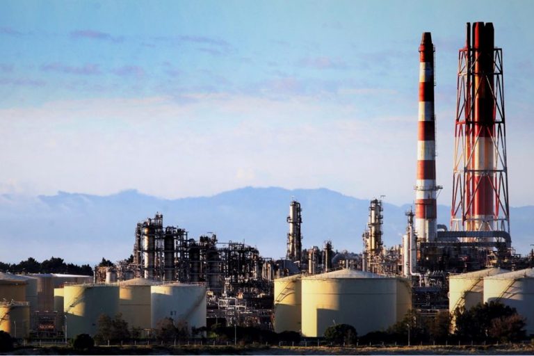 Refinery marsden-refinery