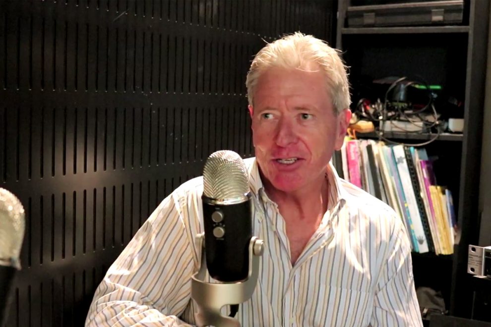 Rowan Larsen in studio rowan-larsen