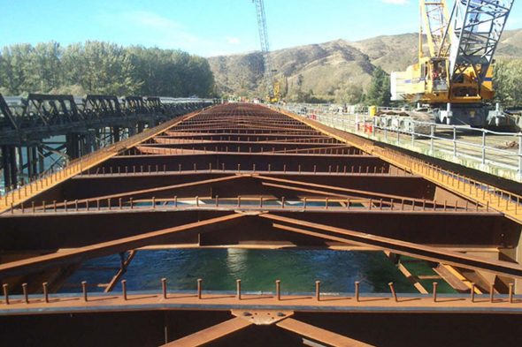 Steel bridge eastbridge